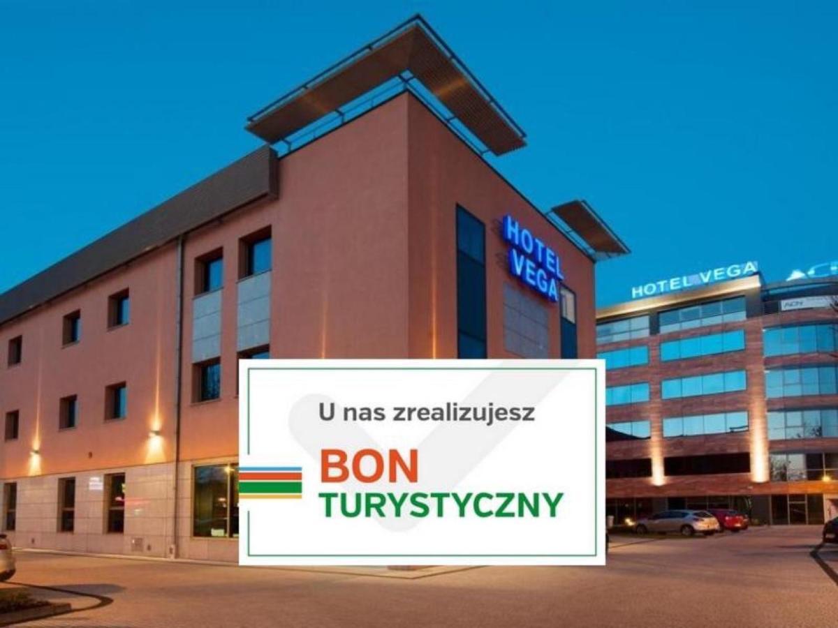 Business Hotel Vega Wroclaw Exterior photo